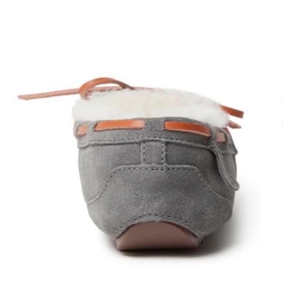 Victoria Genuine Shearling Lace Moccasin Slipper - Picture 6 of 10